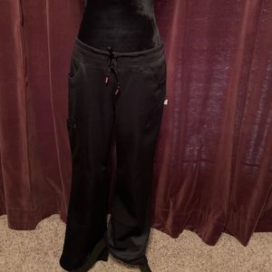 Black scrub pants